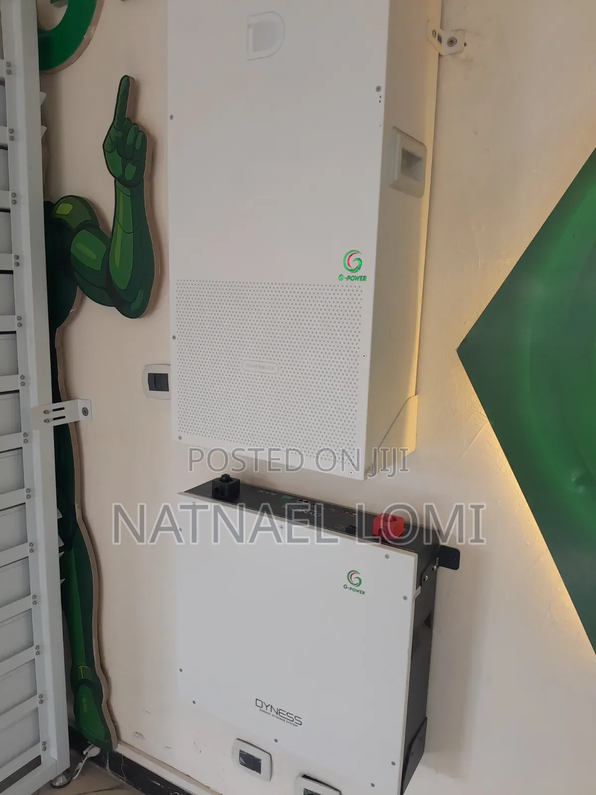 SRNE Hybrid Invertor