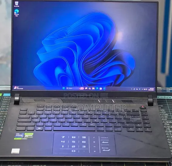New Laptop Asus ROG Strix G16 G614 32GB Intel Core i9 SSD 1T