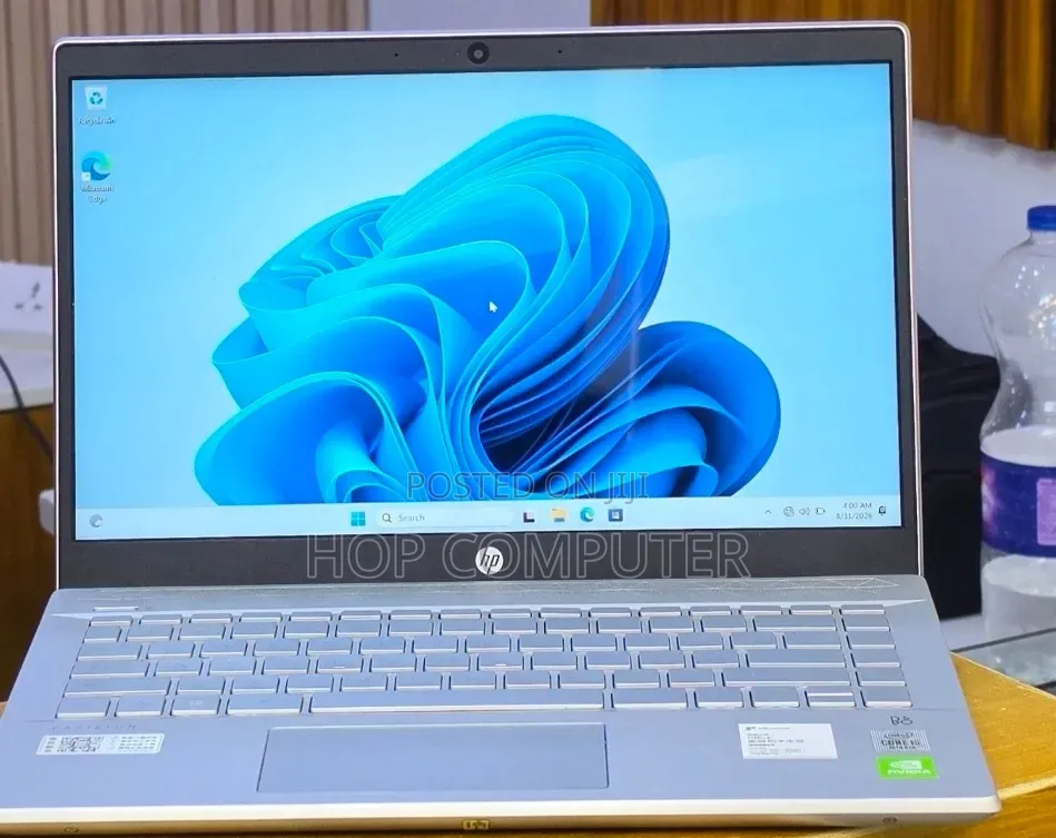 New Laptop HP Pavilion 14 16GB Intel Core i5 SSD 512GB