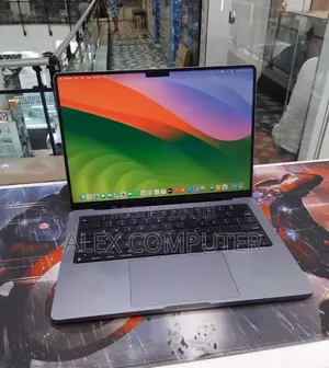 New Laptop Apple MacBook Pro 2021 M1 32GB Apple M1 Pro SSD 512GB
