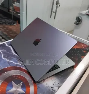 New Laptop Apple MacBook Pro 2021 M1 32GB Apple M1 Pro SSD 512GB