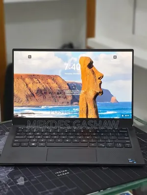 New Laptop Dell Inspiron 15 8GB Intel Core i5 HDD 1T
