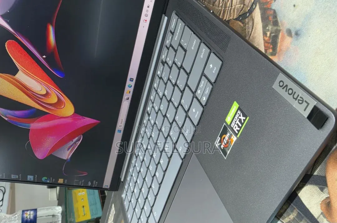 New Laptop Lenovo Yoga 2 16GB AMD Ryzen 7 SSD 512GB