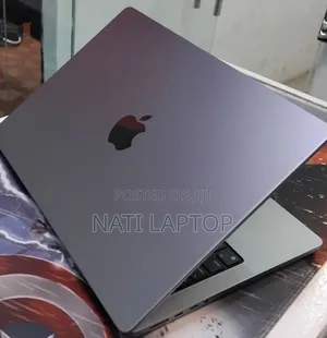 New Laptop Apple MacBook Pro 2021 M1 32GB Apple M1 Pro SSD 512GB