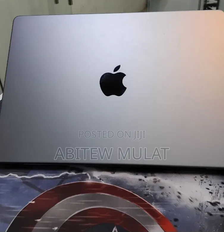 New Laptop Apple MacBook Pro 2021 M1 32GB Apple M1 Pro SSD 512GB