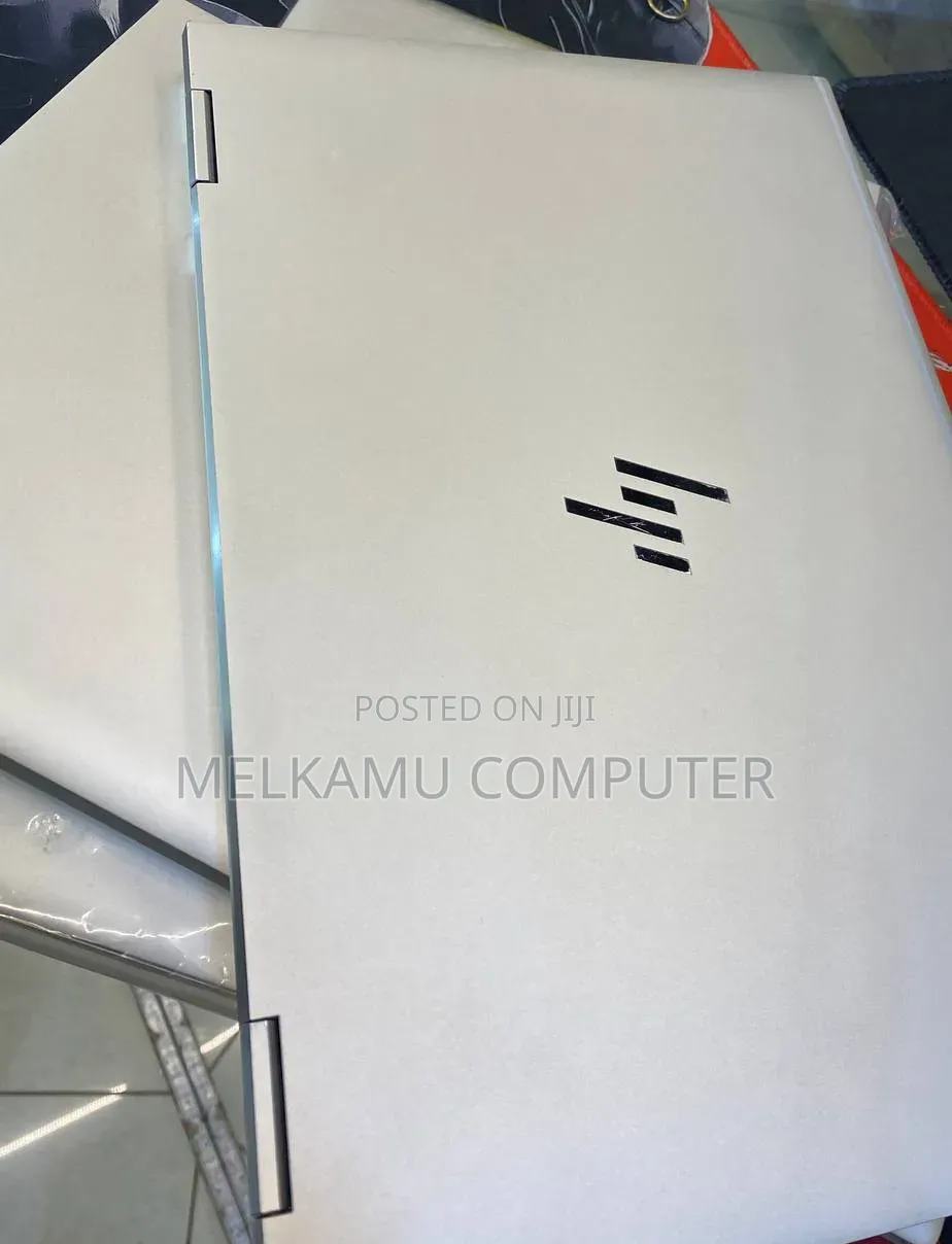 New Laptop HP EliteBook x360 1030 G7 16GB Intel Core i5 SSD 512GB