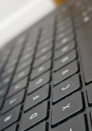 New Laptop Dell Precision 5550 16GB Intel Core i7 SSD 512GB