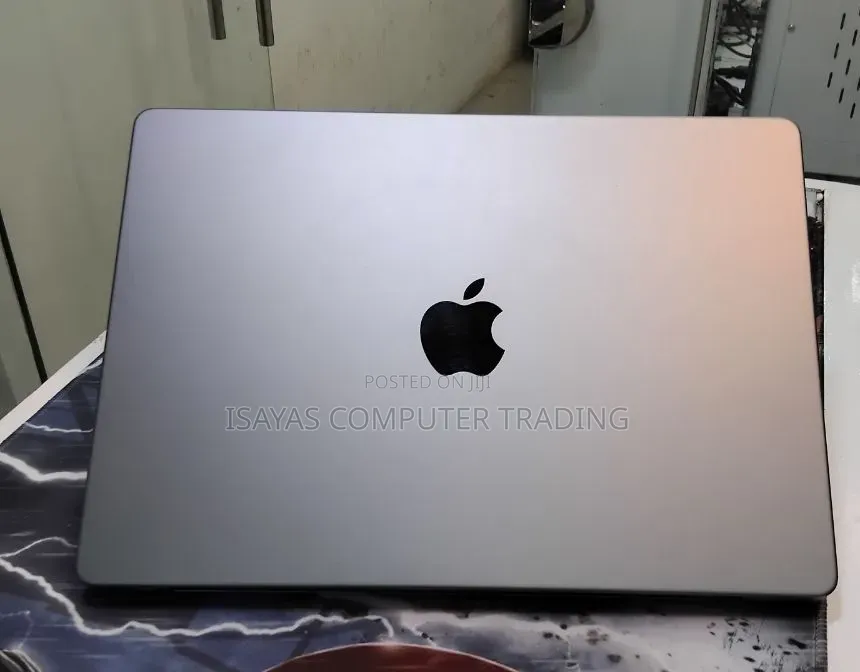 New Laptop Apple MacBook Air 2020 M1 32GB Apple M1 Pro SSD 512GB