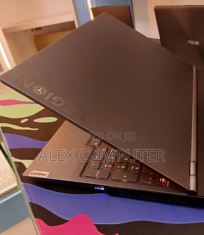 New Laptop Lenovo Legion 7 16GB Intel Core i7 SSD 512GB