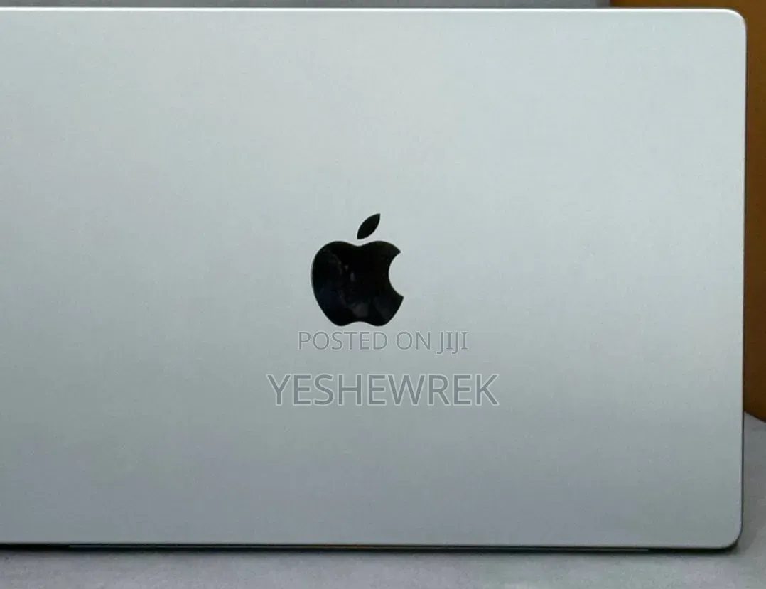 New Laptop Apple MacBook Pro 2021 M1 16GB Intel Core i5 SSD 512GB