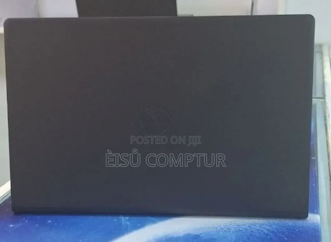 New Laptop Dell Latitude 3520 8GB Intel Core i3 SSD 512GB