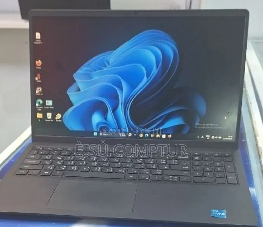 New Laptop Dell Latitude 3520 8GB Intel Core i3 SSD 512GB