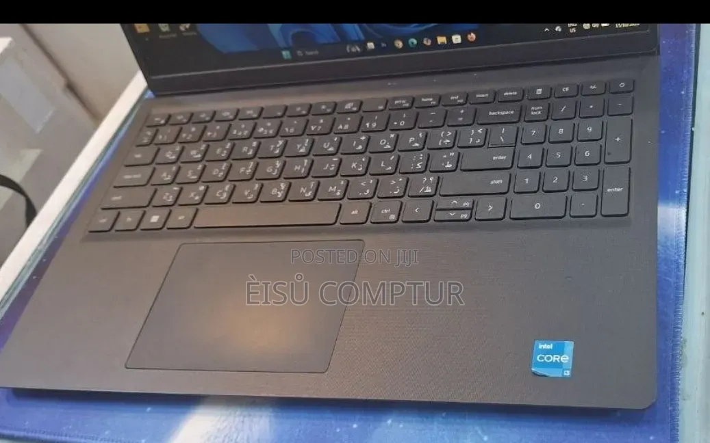 New Laptop Dell Latitude 3520 8GB Intel Core i3 SSD 512GB