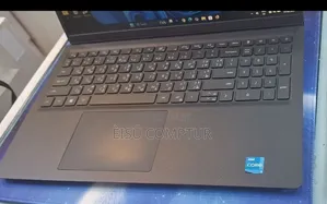 New Laptop Dell Latitude 3520 8GB Intel Core i3 SSD 512GB