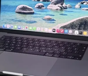 New Laptop Apple MacBook Pro 2021 M1 32GB Apple M1 Pro SSD 512GB