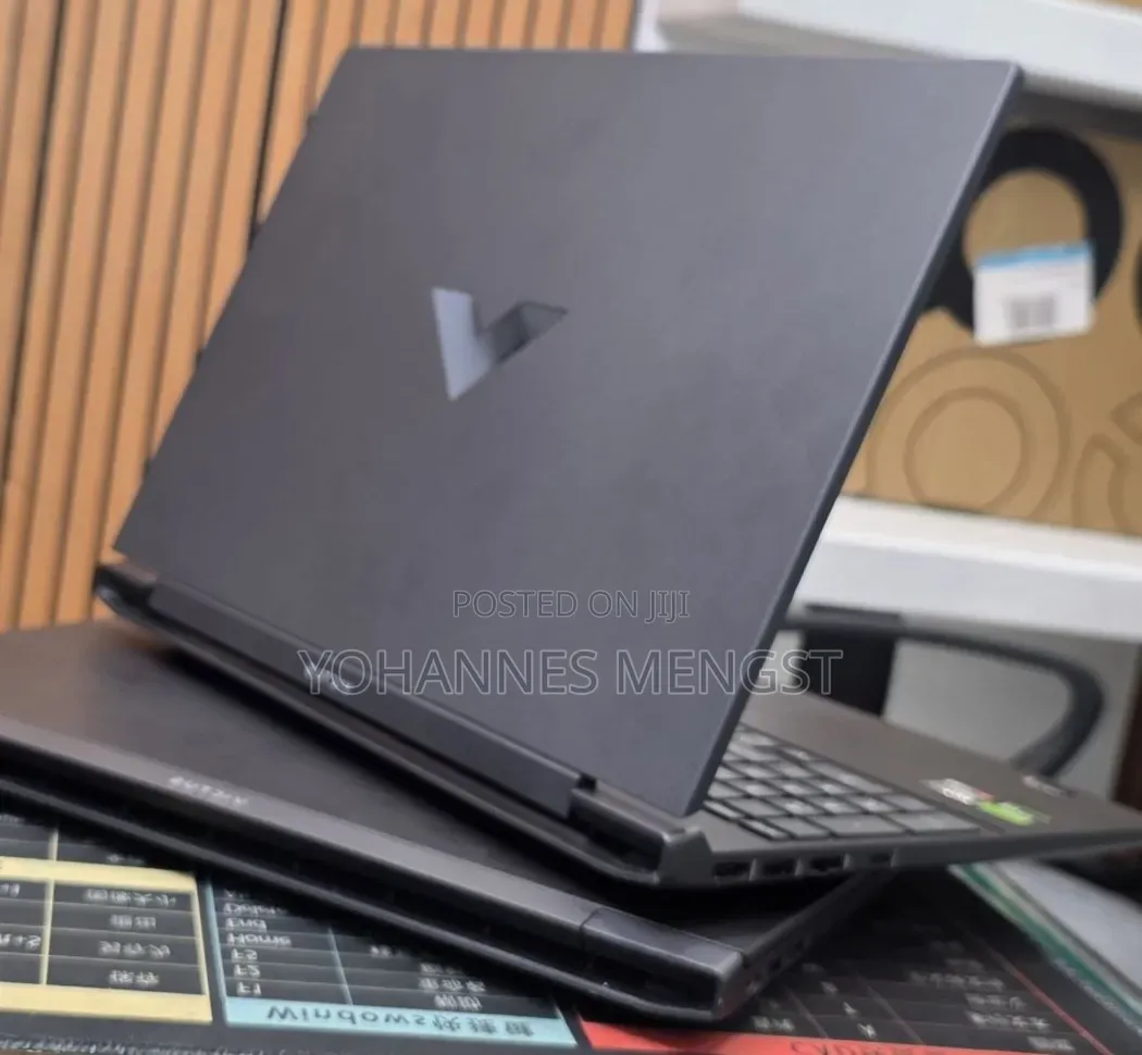 New Laptop HP Victus 16 16GB AMD Ryzen 7 SSD 512GB