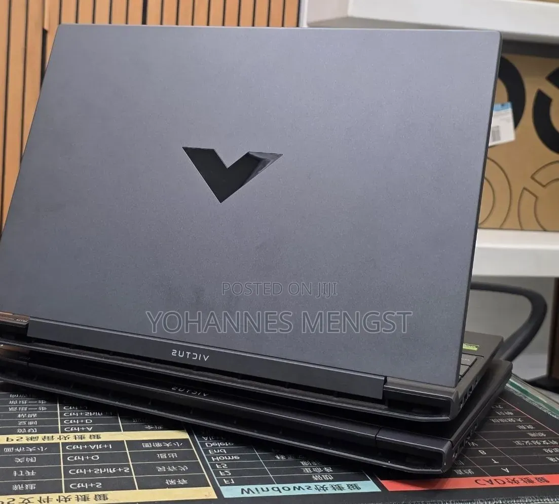 New Laptop HP Victus 16 16GB AMD Ryzen 7 SSD 512GB