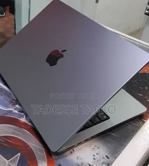 New Laptop Apple MacBook Pro 2021 M1 32GB Apple M1 Pro SSD 512GB