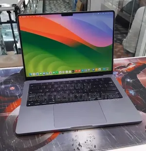 New Laptop Apple MacBook Pro 2021 M1 32GB Apple M1 Pro SSD 512GB