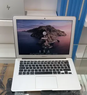 New Laptop Apple MacBook Air 2017 8GB Intel Core i5 SSD 128GB