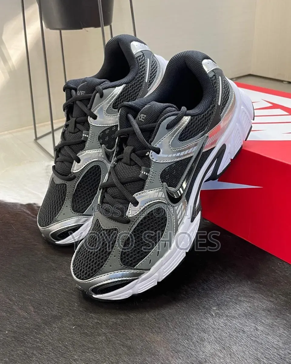 Nike V5 RNR Black/Silver/Grey/White Unisex Fashion Sneaker Shoe
