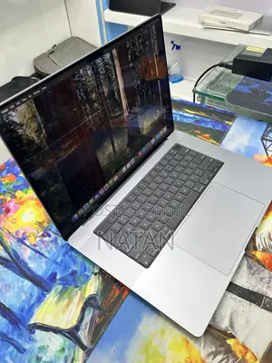New Laptop Apple MacBook Pro 2021 M1 16GB Apple M1 Pro SSD 512GB