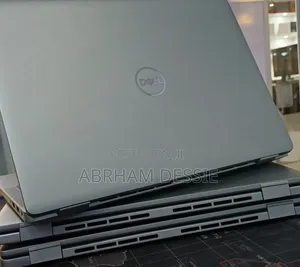 New Laptop Dell 16GB Intel Core Ultra 7 SSD 512GB