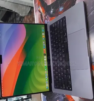 New Laptop Apple MacBook Pro 2021 M1 32GB Apple M1 Pro SSD 512GB