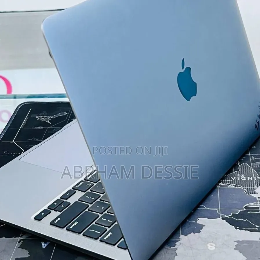 New Laptop Apple MacBook Air 2020 M1 16GB Apple M1 SSD 256GB