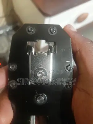 Crimper 8 Pin