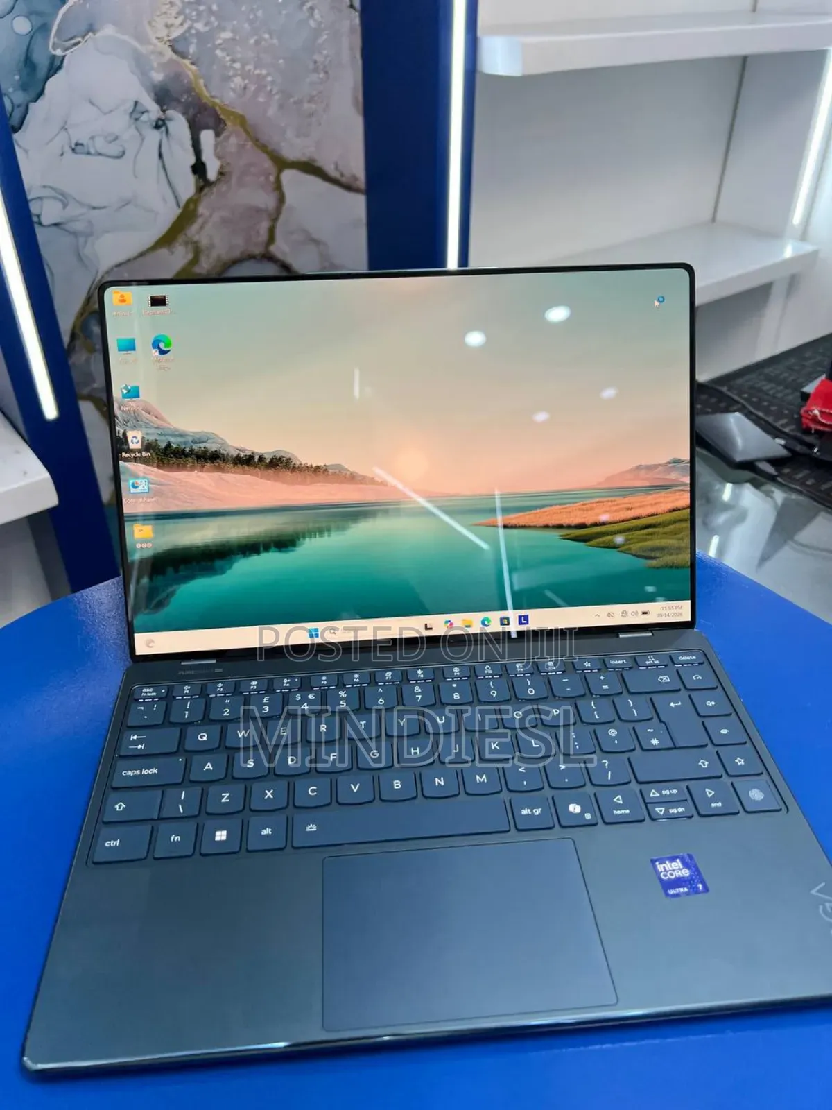 New Laptop Lenovo Yoga 730 16GB Intel Core Ultra 7 SSD 512GB