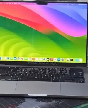 New Laptop Apple MacBook Pro 2024 M4 24GB Apple M4 Pro SSD 1T