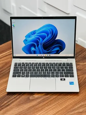 New Laptop HP EliteBook 830 G9 16GB Intel Core i5 SSD 512GB