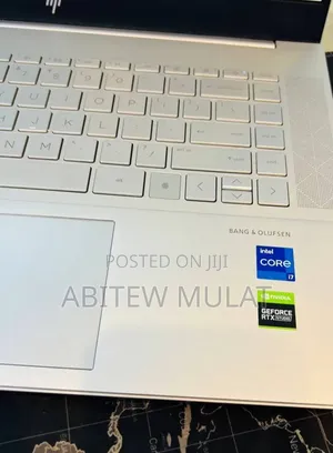 New Laptop HP Envy 15 16GB Intel Core i7 SSD 512GB