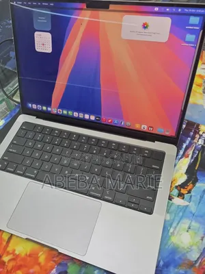 New Laptop Apple MacBook Pro 2021 M1 32GB Apple M1 Pro SSD 1T