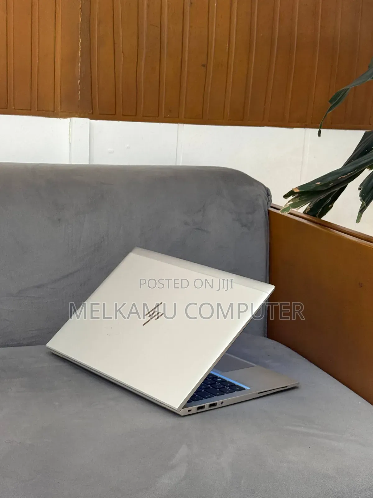New Laptop HP EliteBook 840 G8 8GB Intel Core i5 SSD 512GB