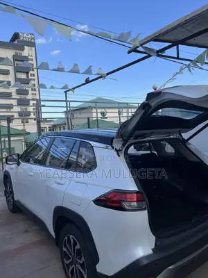 Toyota Corolla 2024 White