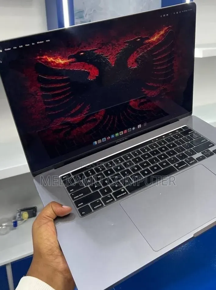 New Laptop Apple MacBook Pro 2019 32GB Intel Core i9 SSD 1T