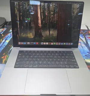 New Laptop Apple MacBook Pro 2021 M1 16GB Apple M1 Pro SSD 512GB