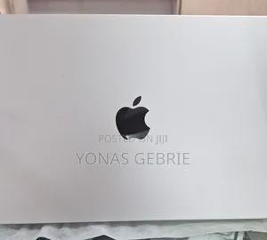 New Laptop Apple MacBook Pro 2024 M4 24GB Apple M4 Pro SSD 512GB
