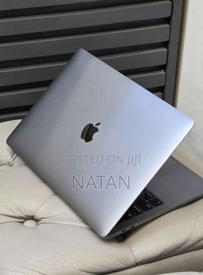 New Laptop Apple MacBook Air 2019 16GB Intel Core i5 SSD 512GB