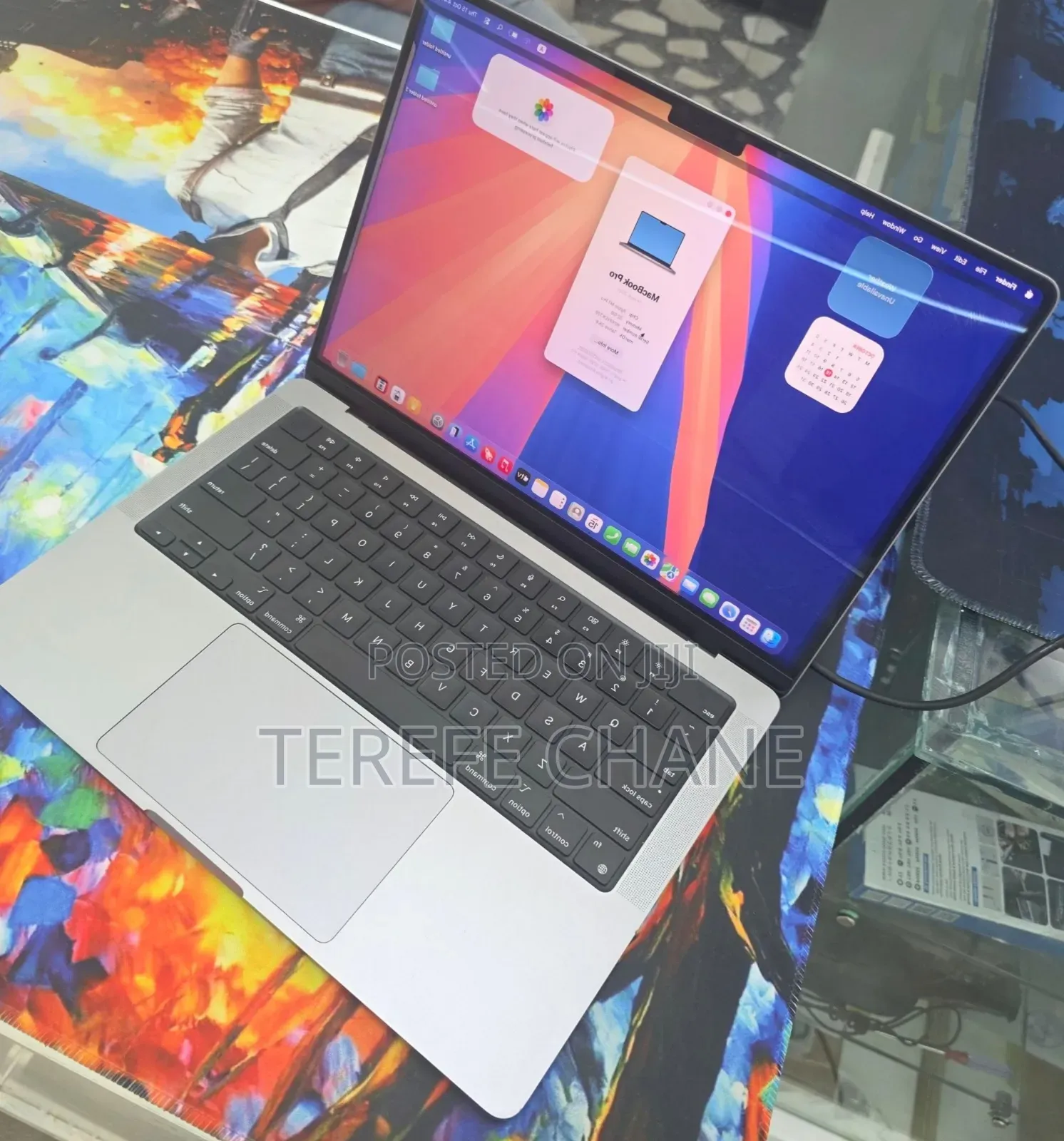 New Laptop Apple MacBook Pro 2021 M1 32GB Apple M1 Pro SSD 1T