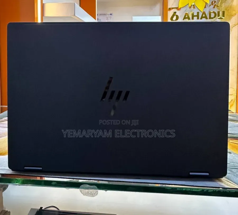 New Laptop HP Pavilion 17 16GB Intel Core Ultra 7 SSD 1T
