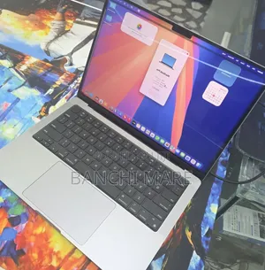 New Laptop Apple MacBook Pro 2021 M1 32GB Apple M1 Pro SSD 1T