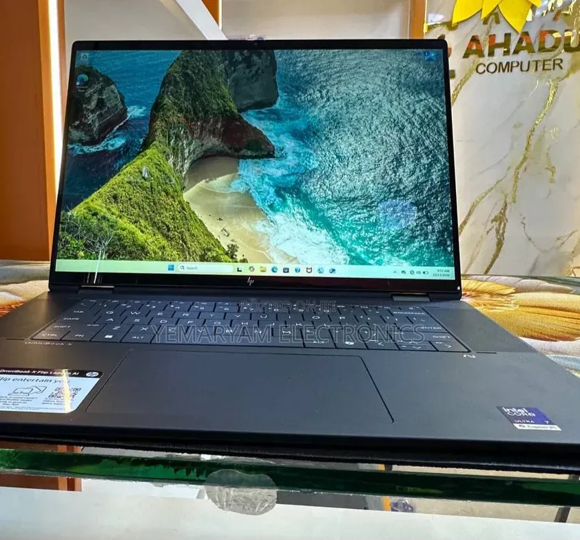 New Laptop HP Pavilion 17 16GB Intel Core Ultra 7 SSD 1T