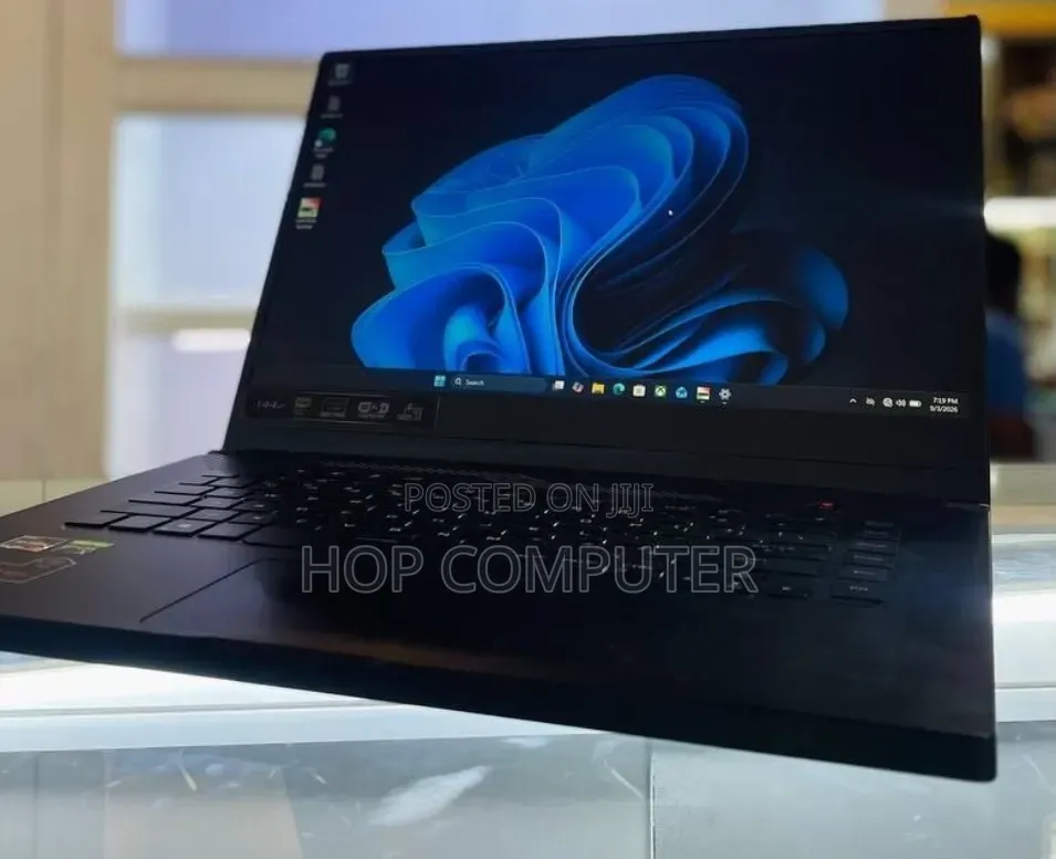 New Laptop Asus ROG Zephyrus G15 16GB AMD Ryzen 7 SSD 512GB