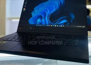 New Laptop Asus ROG Zephyrus G15 16GB AMD Ryzen 7 SSD 512GB
