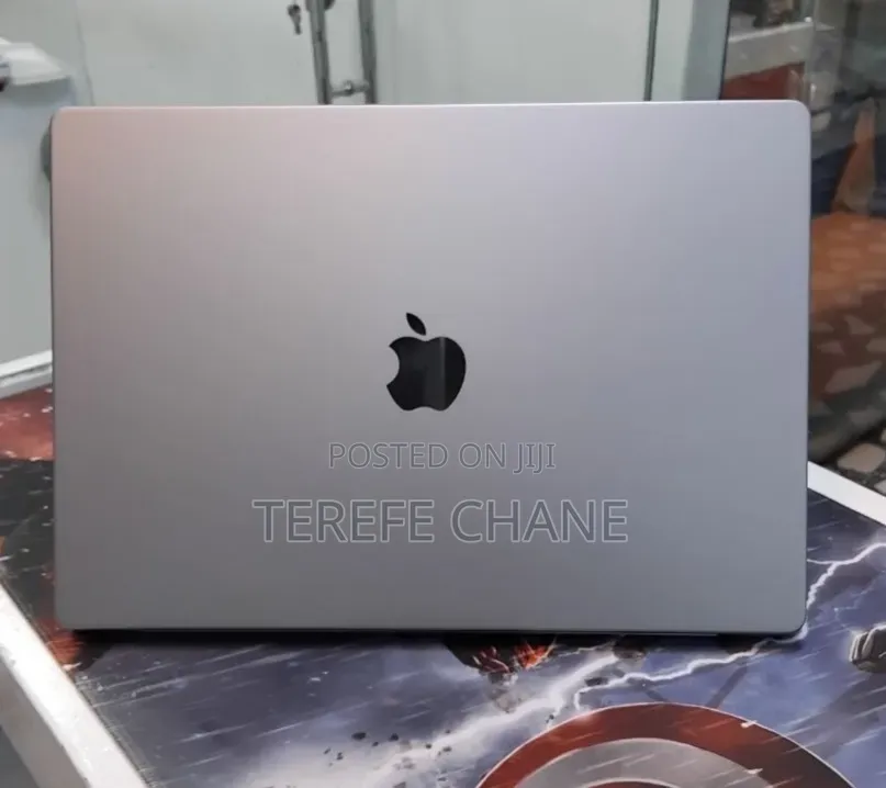 New Laptop Apple MacBook Pro 2021 M1 Max 64GB Apple M1 Pro SSD 1T