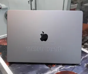 New Laptop Apple MacBook Pro 2021 M1 Max 64GB Apple M1 Pro SSD 1T