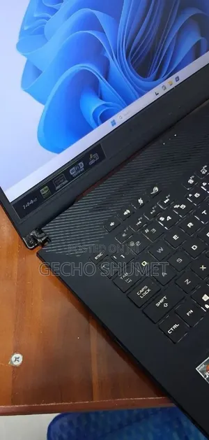 New Laptop Asus ROG Zephyrus G15 16GB AMD Ryzen 7 SSD 512GB